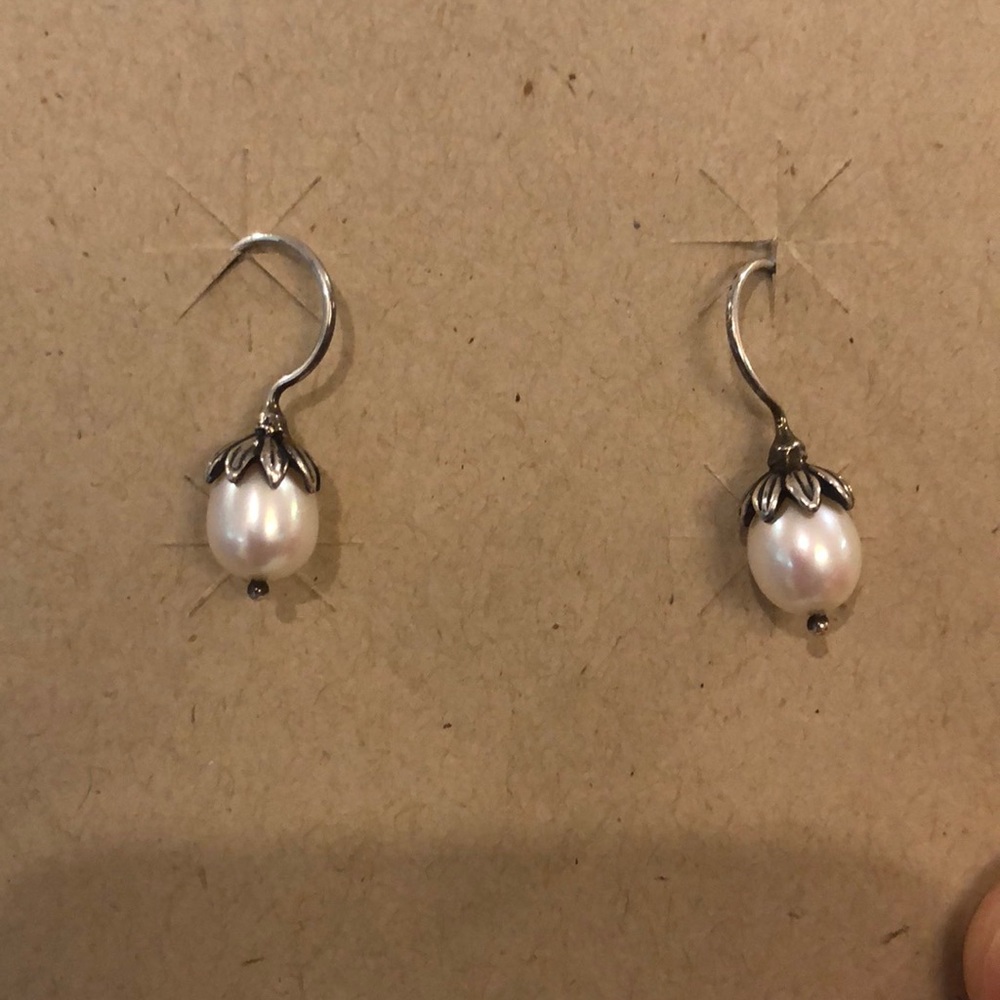 Sundance Lotus Pearl Earrings